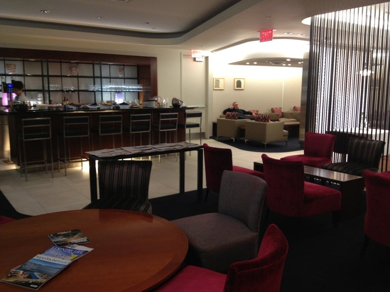 British Airways Terraces Lounge Boston, MA Logan International (BOS