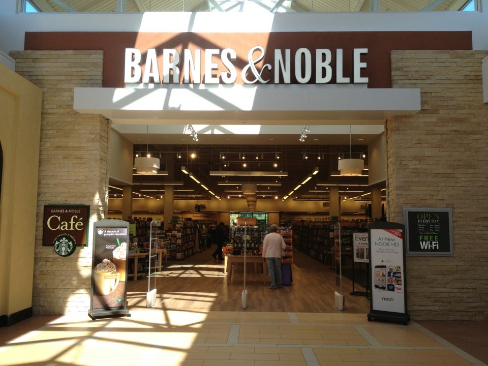 Barnes & Noble at 3535 US Route 1 (Princeton Marketfair) Princeton, NJ