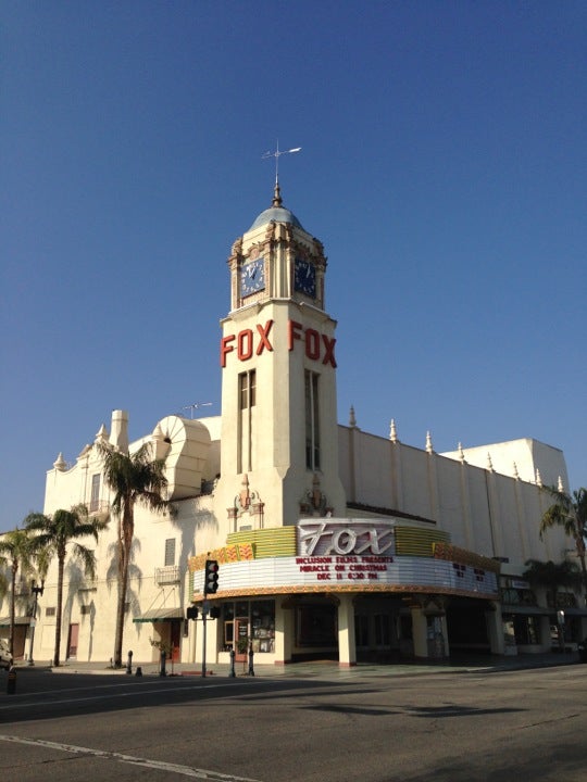 Fox Theatre Bakersfield, Bakersfield: Tickets, Schedule, Seating Charts ...