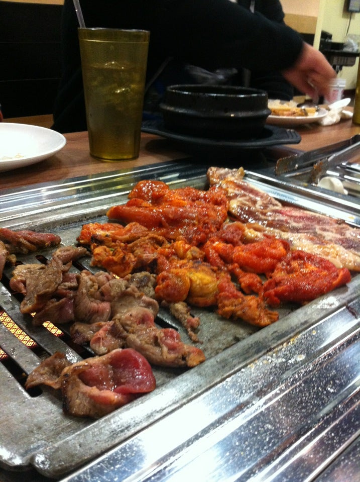 Picnic Garden Bbq Buffet In Edison Pa Reviews On Winnie Changing