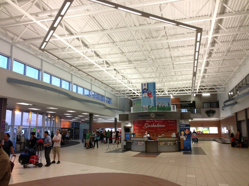 saskatoon saskatchewan airport arrivals