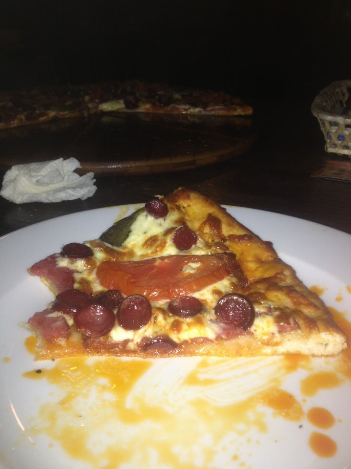 Bit pizza. 8bit pizza Москва. Кафе пиццерия 8bit. 8 Бит пицца правды. Пиццы из Metro.