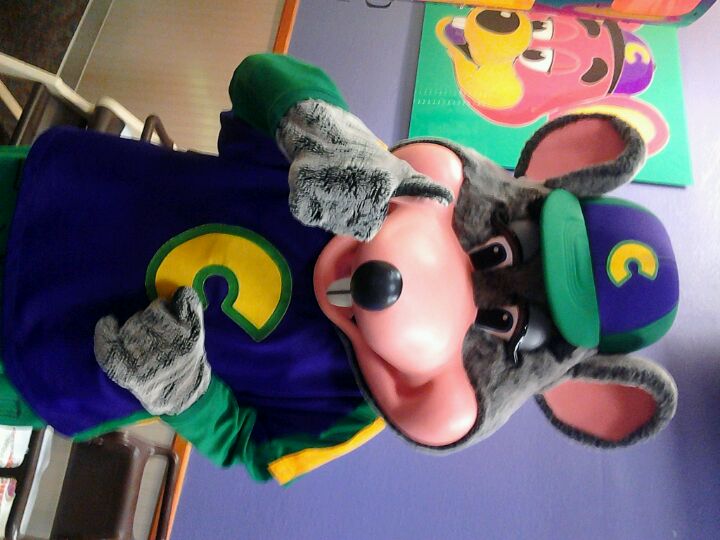 Chuck E. Cheese's in Stuart Parent Reviews on Winnie