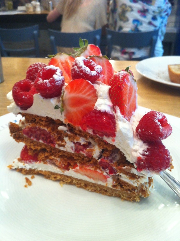 Фотографии I love cake, кофейня из Foursquare.