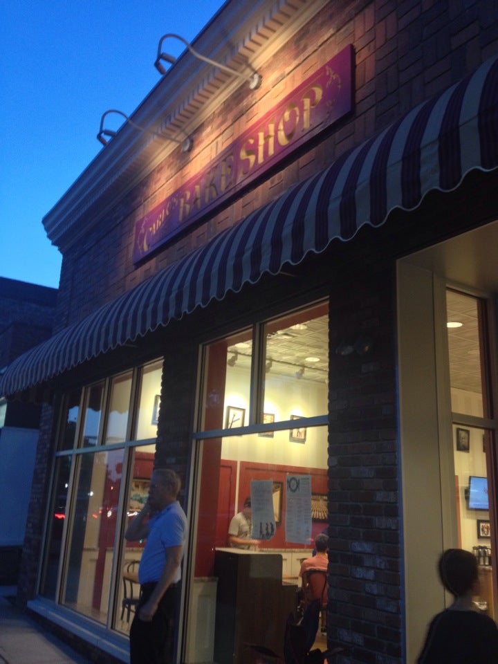 Carlo's Bakery in Westfield Parent Reviews on Winnie