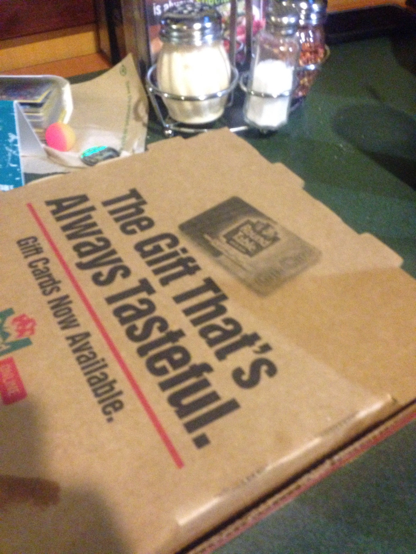 Round Table Pizza In Pinole Pa Reviews On Winnie