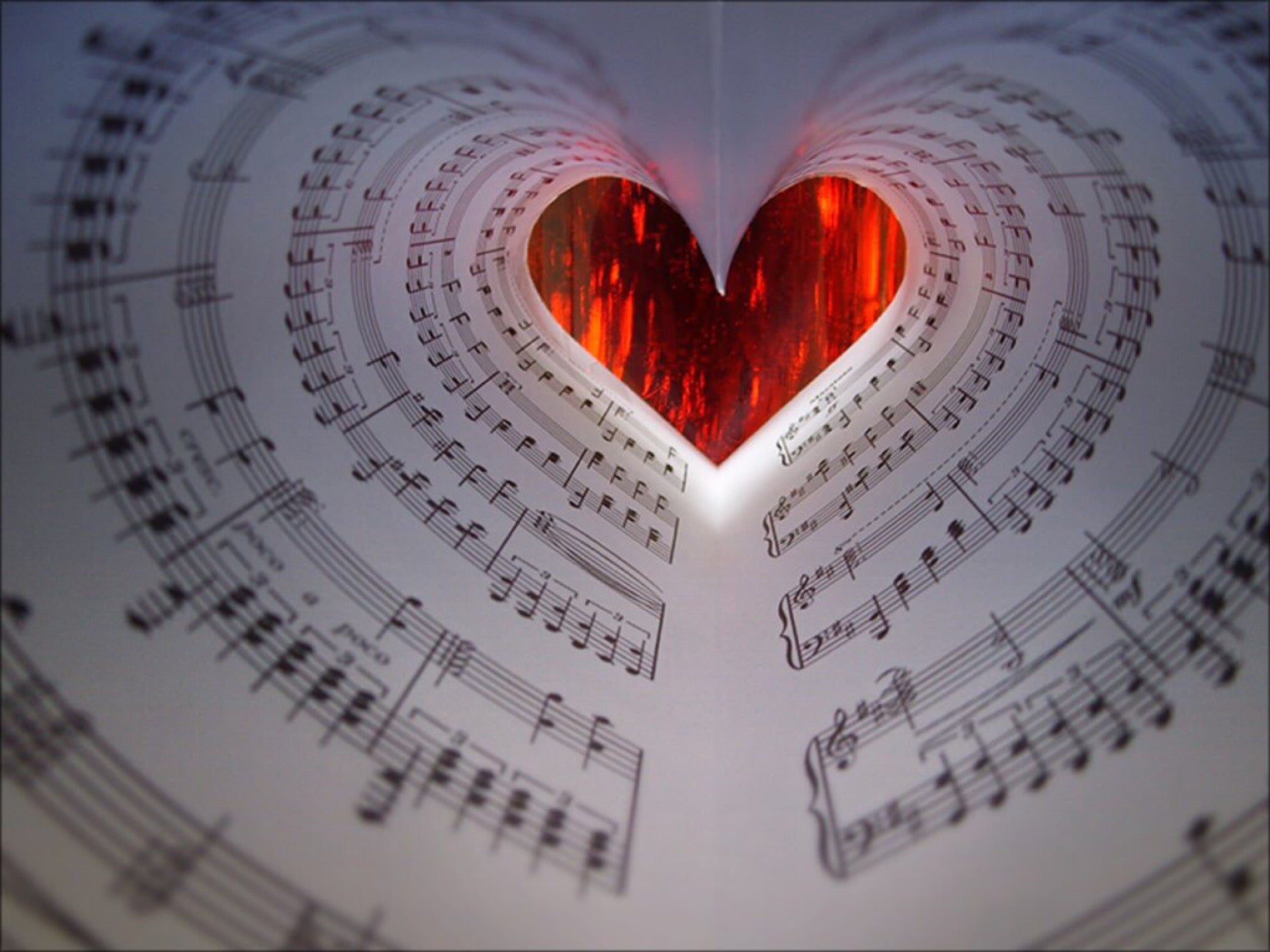 Русски песня сердце любви. Музыкальные картинки. Музыкальное сердце. Международный день музыки. Красивые музыкальные картинки.