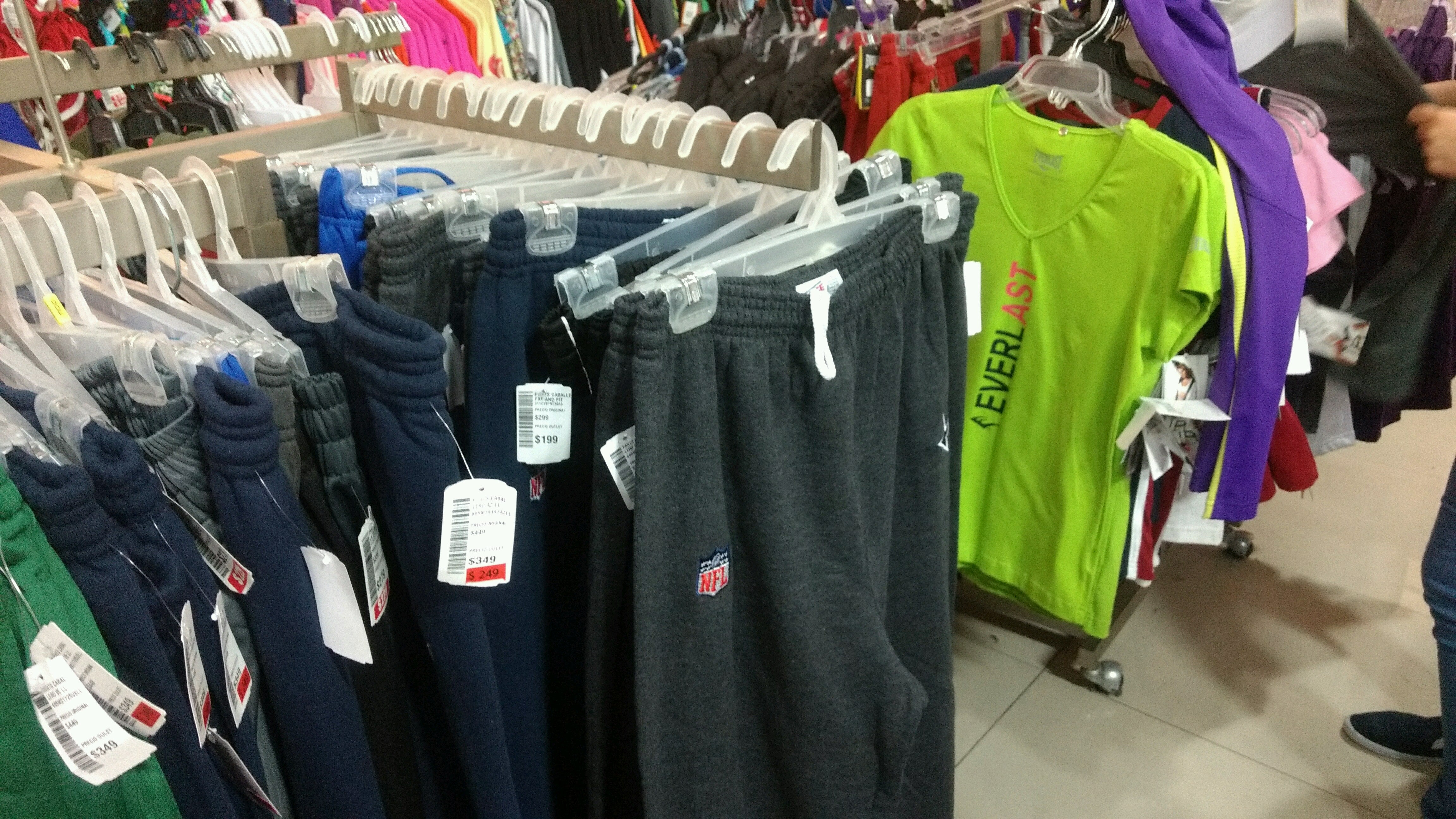 adidas outlet fuentes brotantes adidas outlet fuentes brotantes