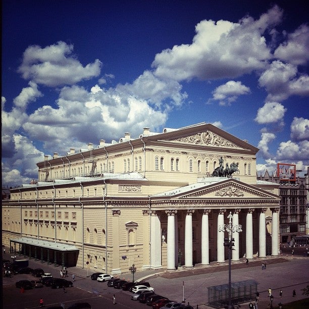 Фасад большого театра в москве фото Bolshoi Theatre Theatre Square, 1 Moskva