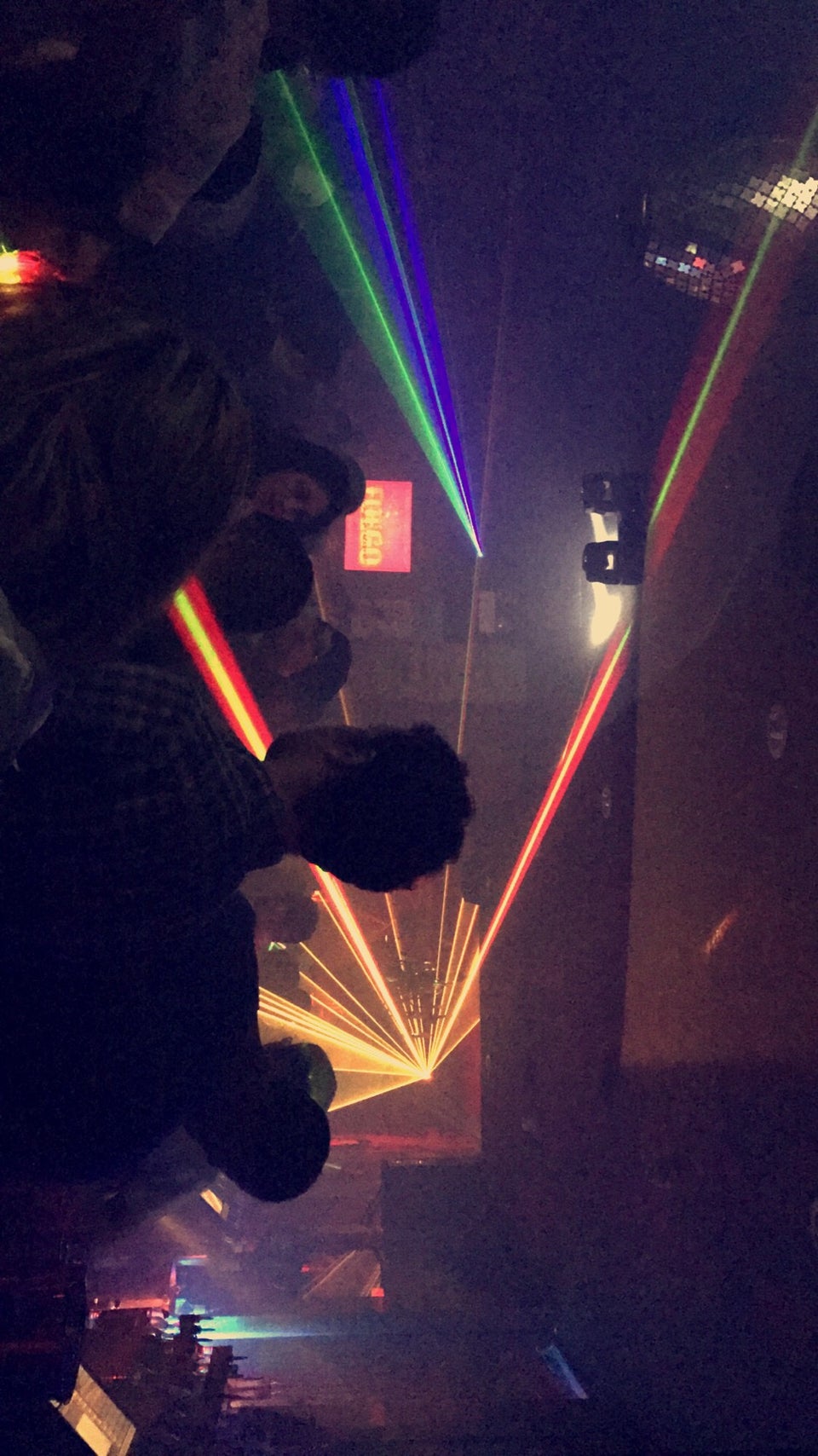 Scarlet Bar Photos GayCities Chicago