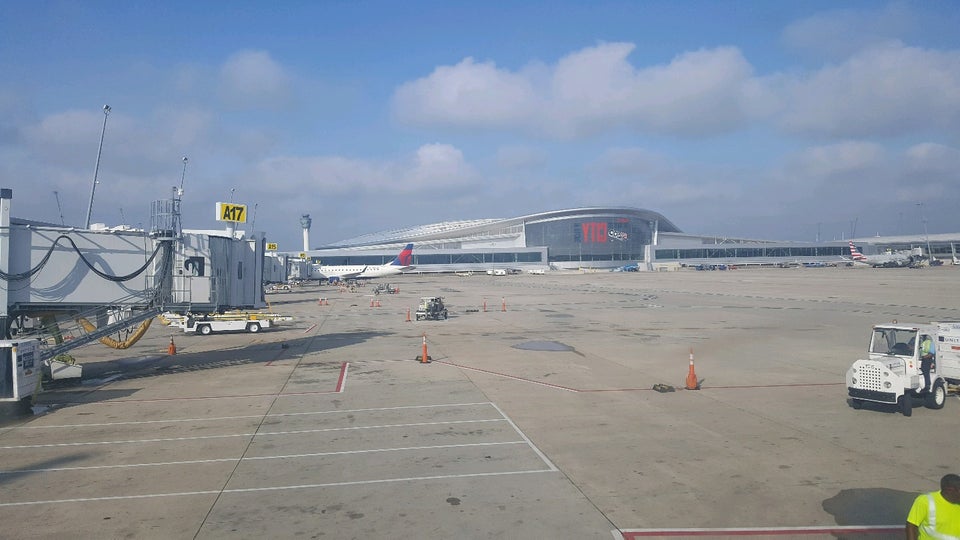 Photo of Indianapolis International Airport (IND)