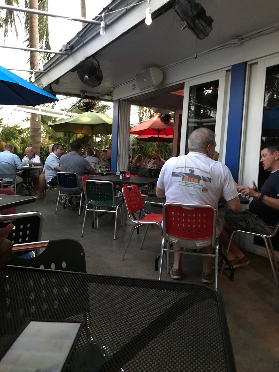 Rosie's Bar & Grill Photos - GayCities Fort Lauderdale