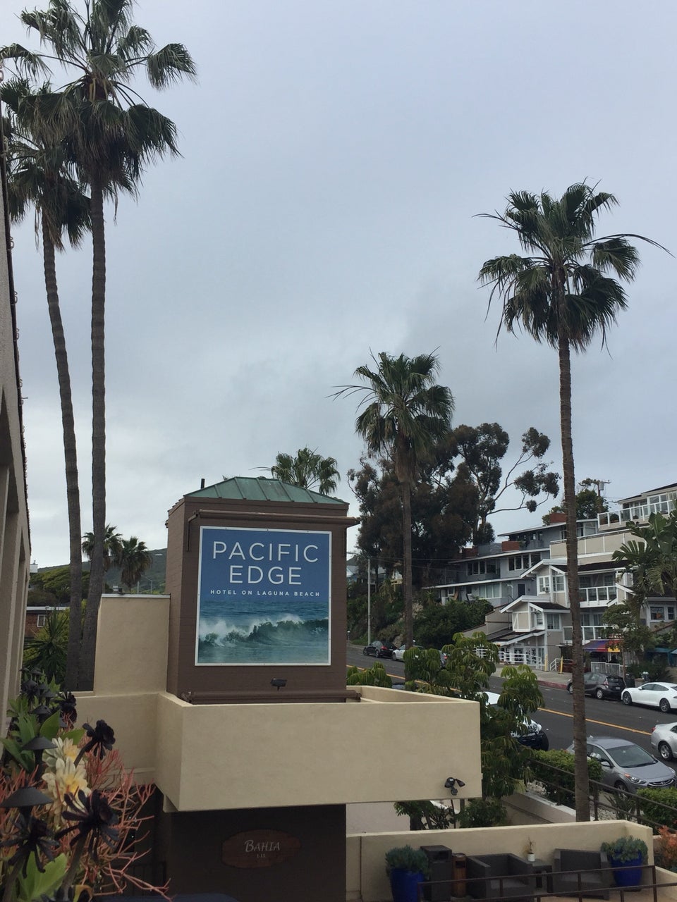Photo of Pacific Edge Hotel