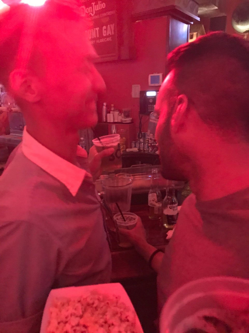 roscoes gay bar chicago