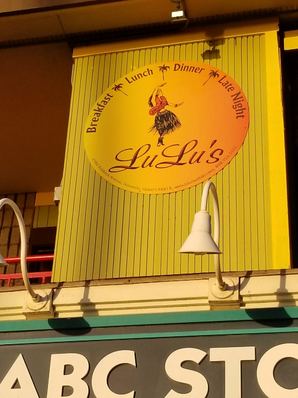 Photo of LuLu's Waikiki