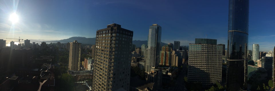 Photo of Sheraton Vancouver Wall Centre