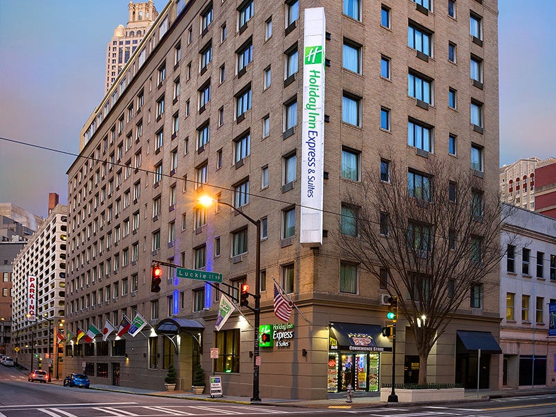 Photo of Holiday Inn Express & Suites Atlanta Downtown