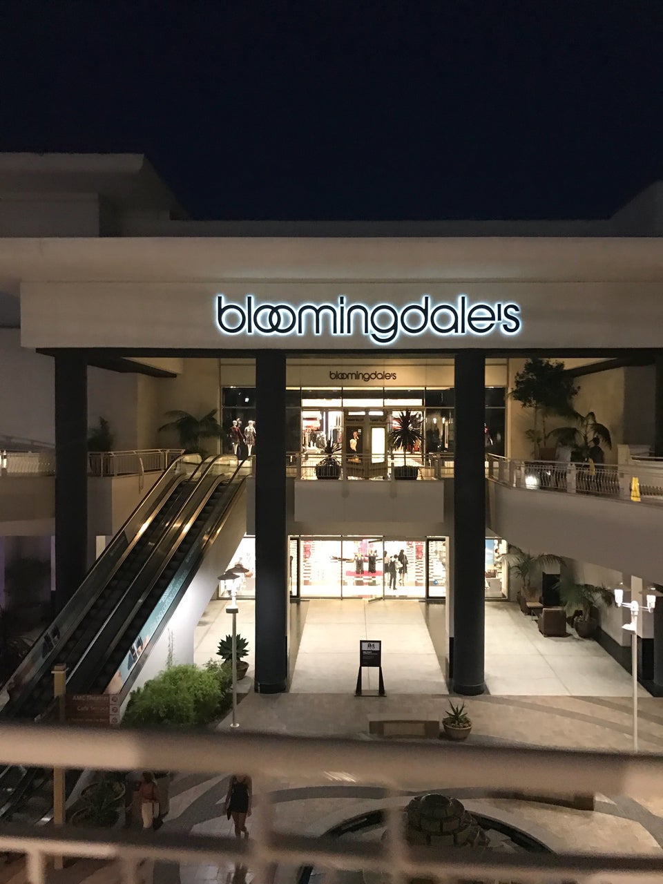Bloomingdale's Fashion Valley, San Diego - San Diego, CA