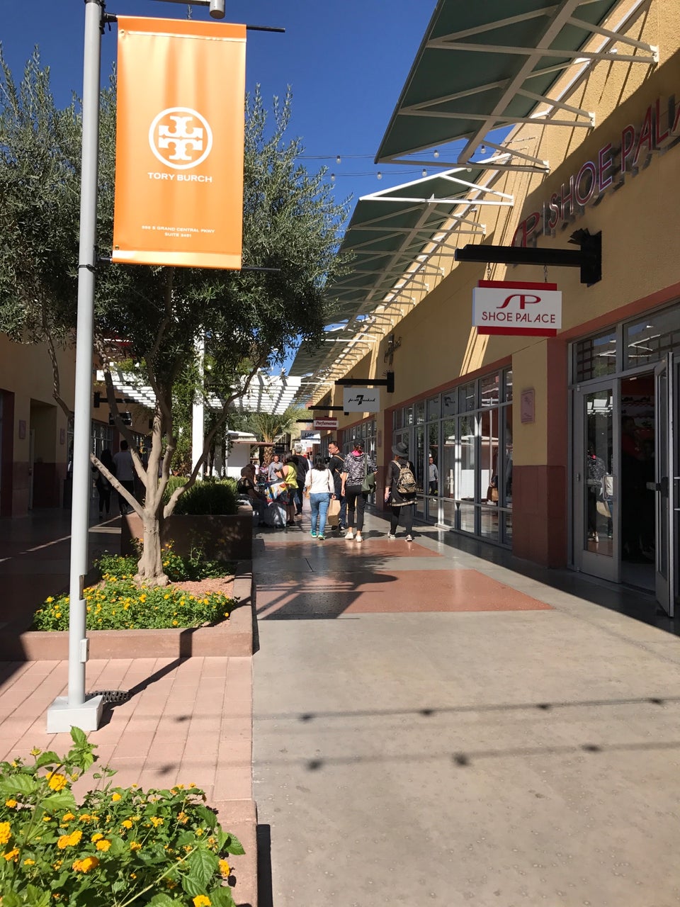 Shopping at The North Premium Outlets from Las Vegas