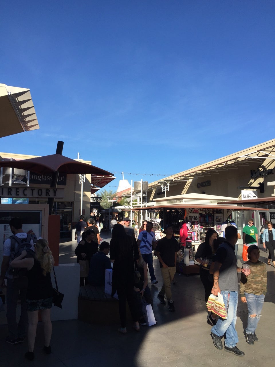 LAS VEGAS NORTH PREMIUM OUTLETS - 844 Photos & 1250 Reviews - 875 S Grand  Central Pkwy, Las Vegas, Nevada - Shopping Centers - Phone Number - Yelp