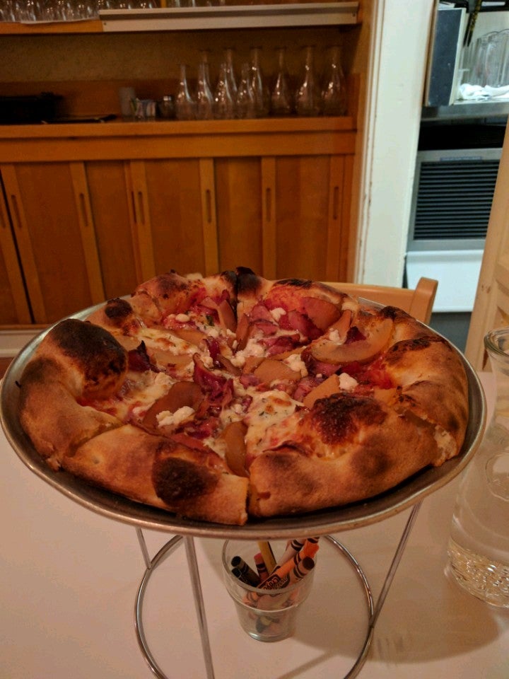 Photo of Pauline's Pizza