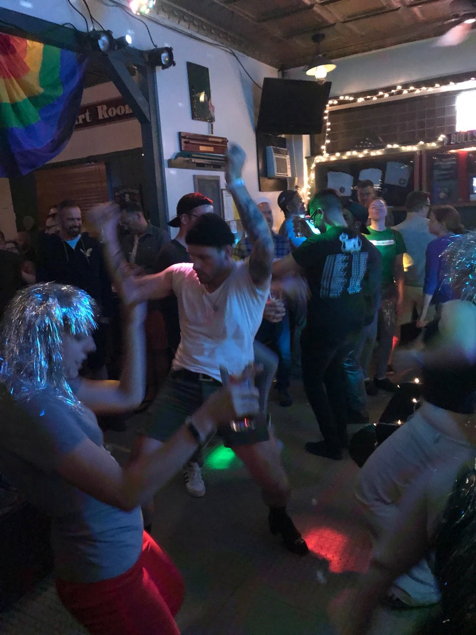 best lesbian gay bars near me williamsburg