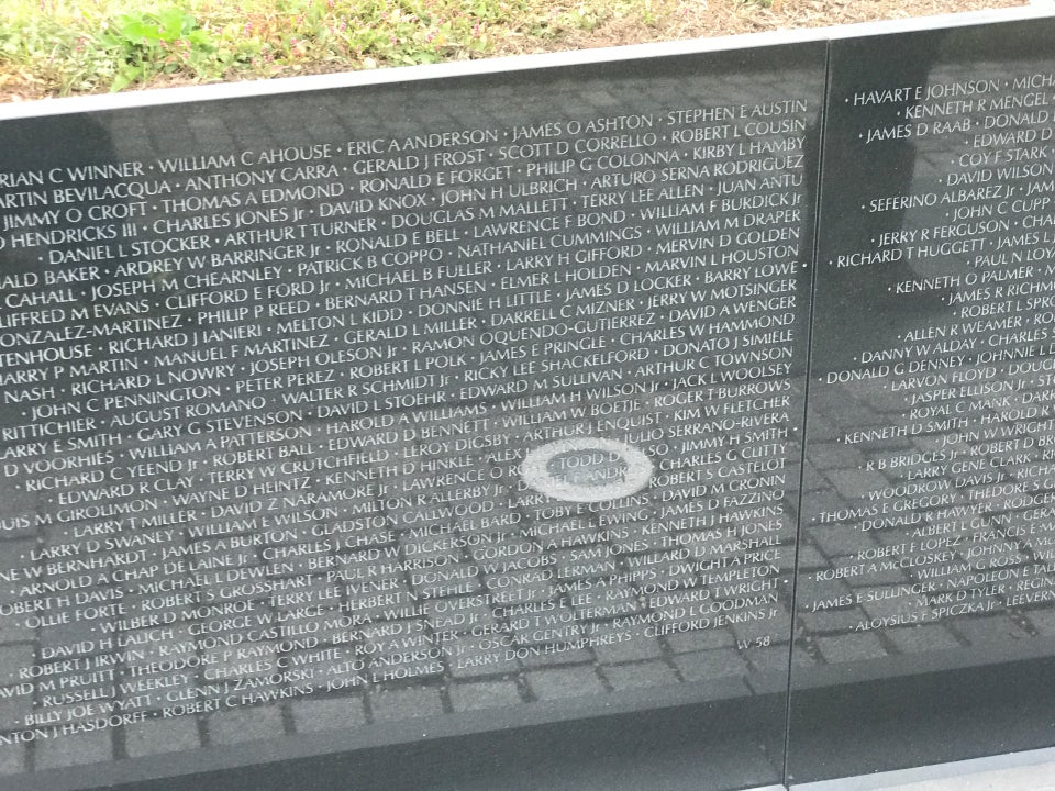 Photo of Vietnam Veterans Memorial
