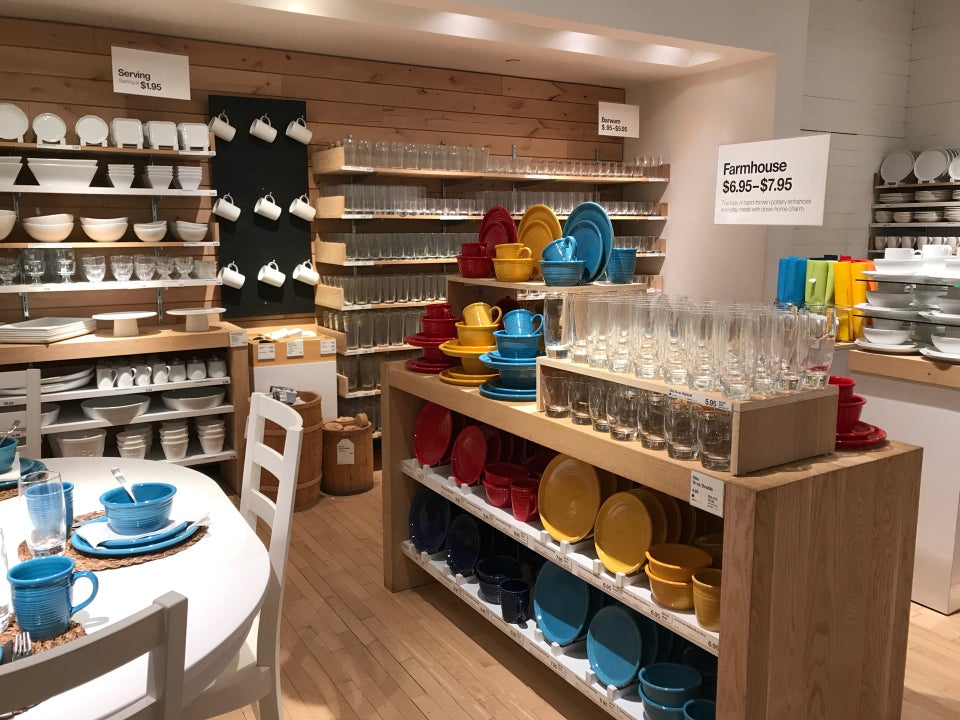 Photo of Crate and Barrel