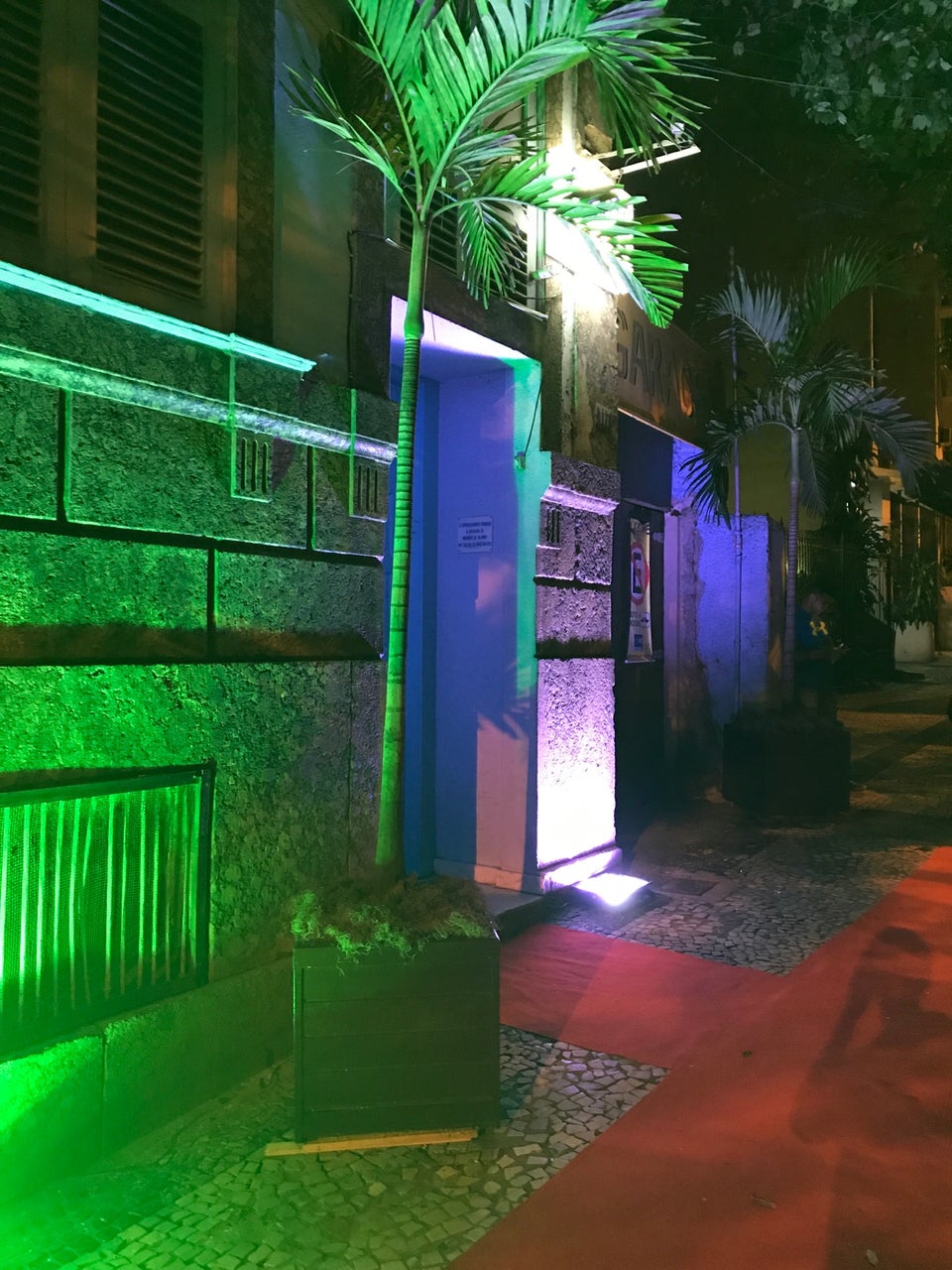 Rio de Janeiro Bathhouses & Sex Clubs 2023: Essentials provided - GayCities  Rio de Janeiro