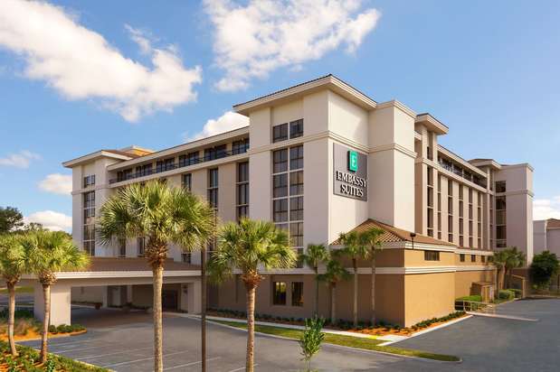 Photo of Embassy Suites Jacksonville-Baymeadows