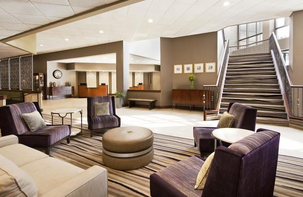 Photo of Sheraton Syracuse University Hotel & Conference Center