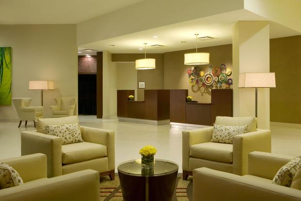 Photo of Sheraton Edison Hotel Raritan Center