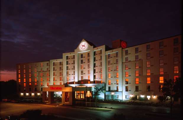 Photo of Sheraton Madison Hotel