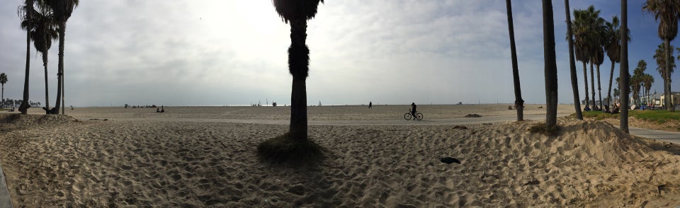 Photo of Venice on the Beach Hotel